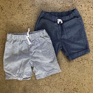 Set of two toddler boys shorts 3T
